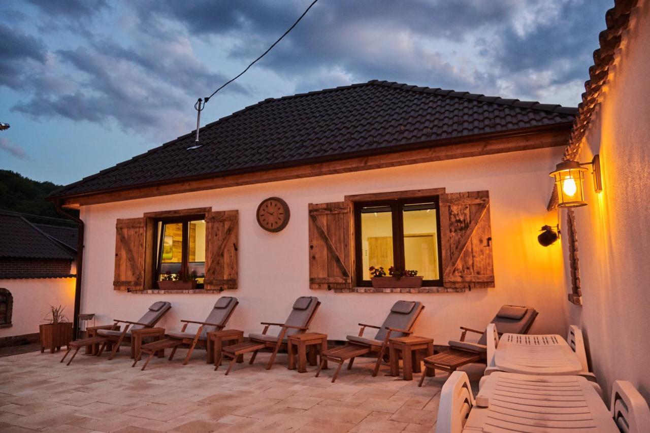 Mediaş Complex Butoaiele Transilvaniei - Cazare & Spa - Natura - Relaxare מראה חיצוני תמונה