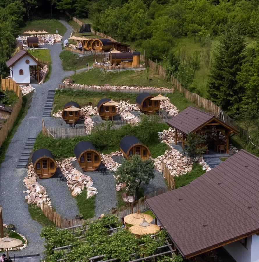 Mediaş Complex Butoaiele Transilvaniei - Cazare & Spa - Natura - Relaxare מראה חיצוני תמונה