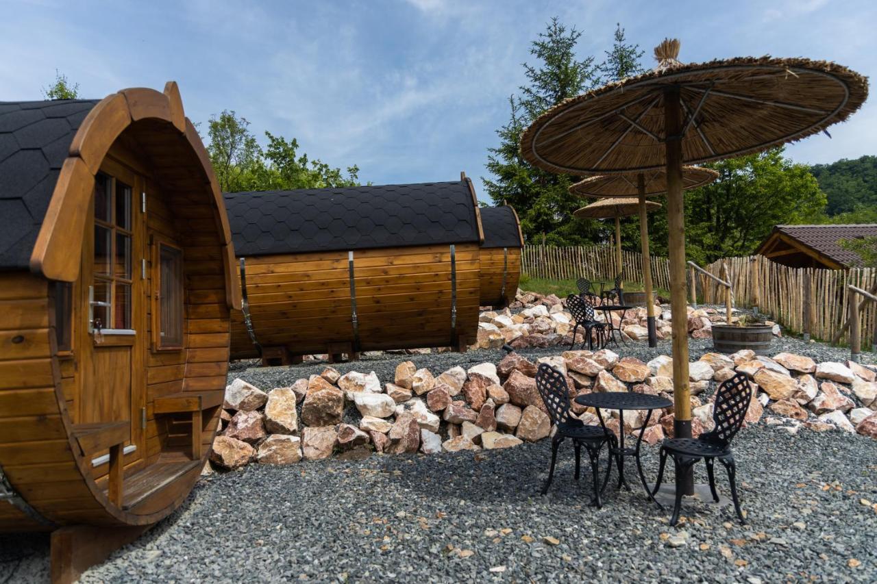Mediaş Complex Butoaiele Transilvaniei - Cazare & Spa - Natura - Relaxare מראה חיצוני תמונה