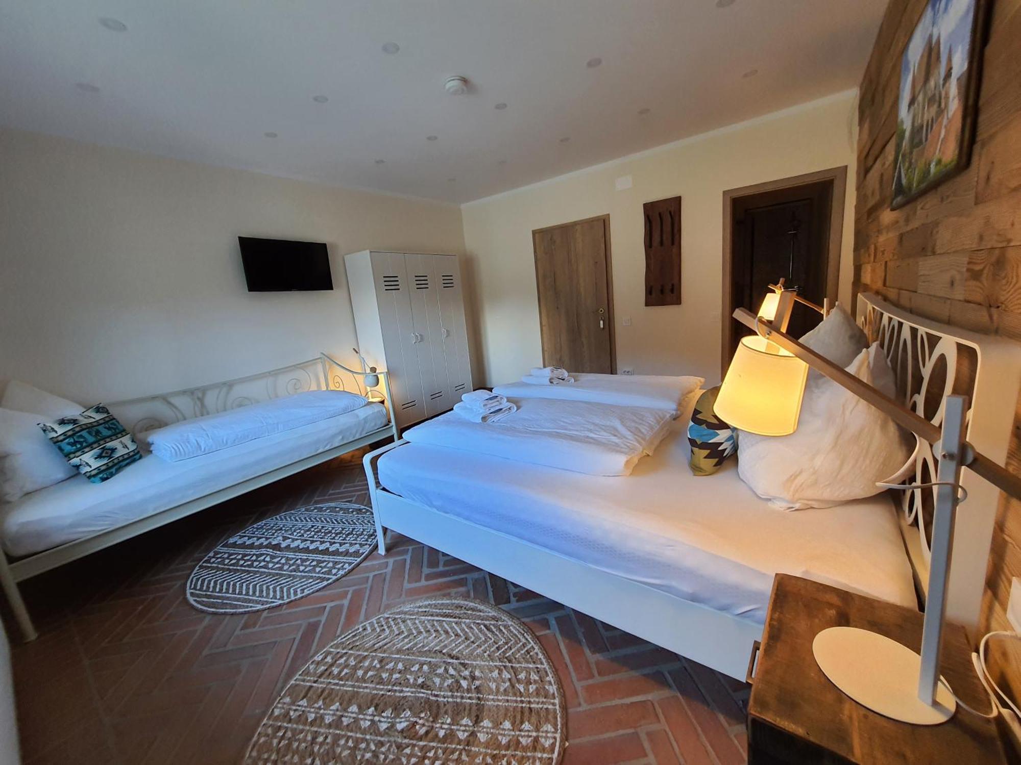 Mediaş Complex Butoaiele Transilvaniei - Cazare & Spa - Natura - Relaxare מראה חיצוני תמונה